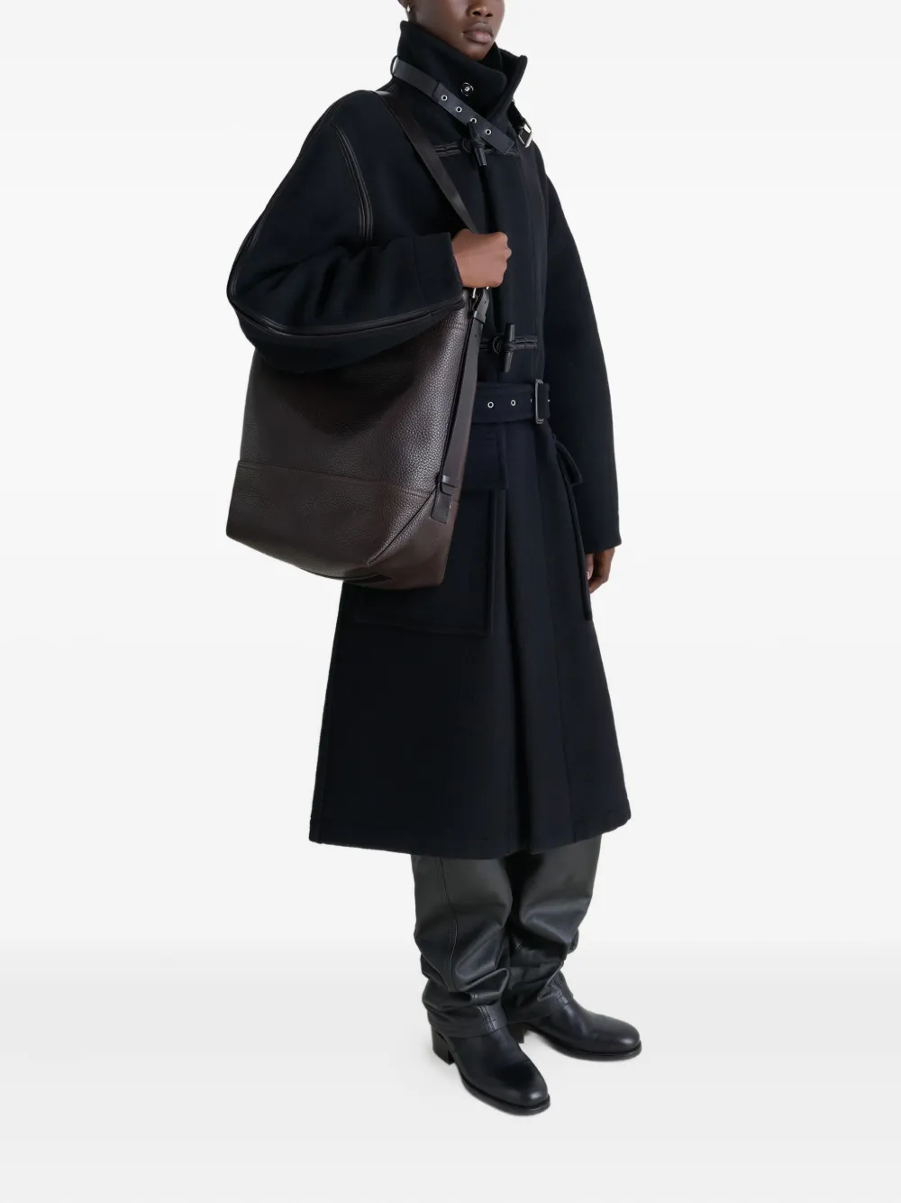 Большая сумка-тоут с ремнем LEMAIRE, коричневый
Большая сумка-тоут с ремнем LEMAIRE, коричневый