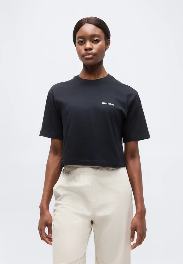 Короткая футболка свободного кроя, базовая футболка Salomon, Deep Black, Черный, Короткая футболка свободного кроя, базовая футболка Salomon, Deep Black
Короткая футболка свободного кроя, базовая футболка Salomon, Deep Black, Черный, Короткая футболка свободного кроя, базовая футболка Salomon, Deep Black