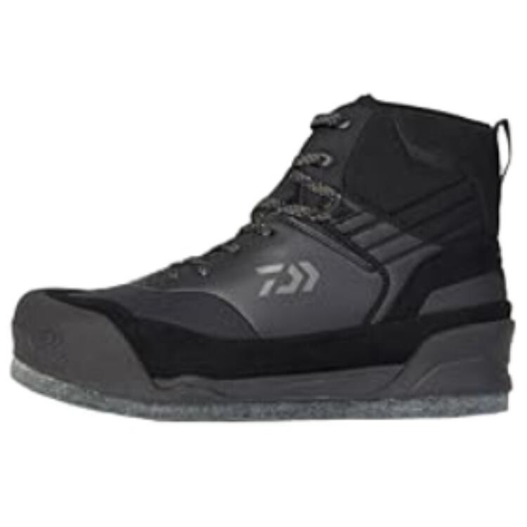Кроссовки мужские среднего размера черные Daiwa
Кроссовки мужские среднего размера черные Daiwa