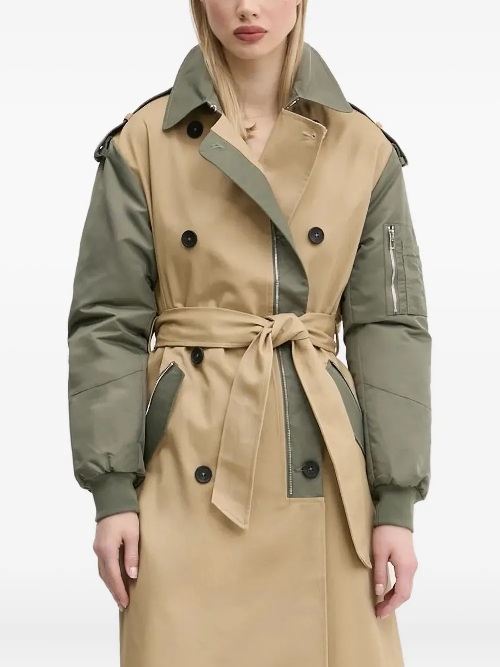 Двубортный тренчкот с рукавами-бомберами Desigual, коричневый
Двубортный тренчкот с рукавами-бомберами Desigual, коричневый