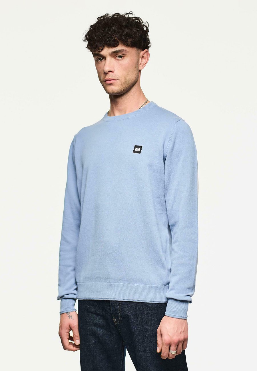 Толстовка Weekend Offender SOLACE , Blue Shadow/Blue
Толстовка Weekend Offender SOLACE , Blue Shadow/Blue