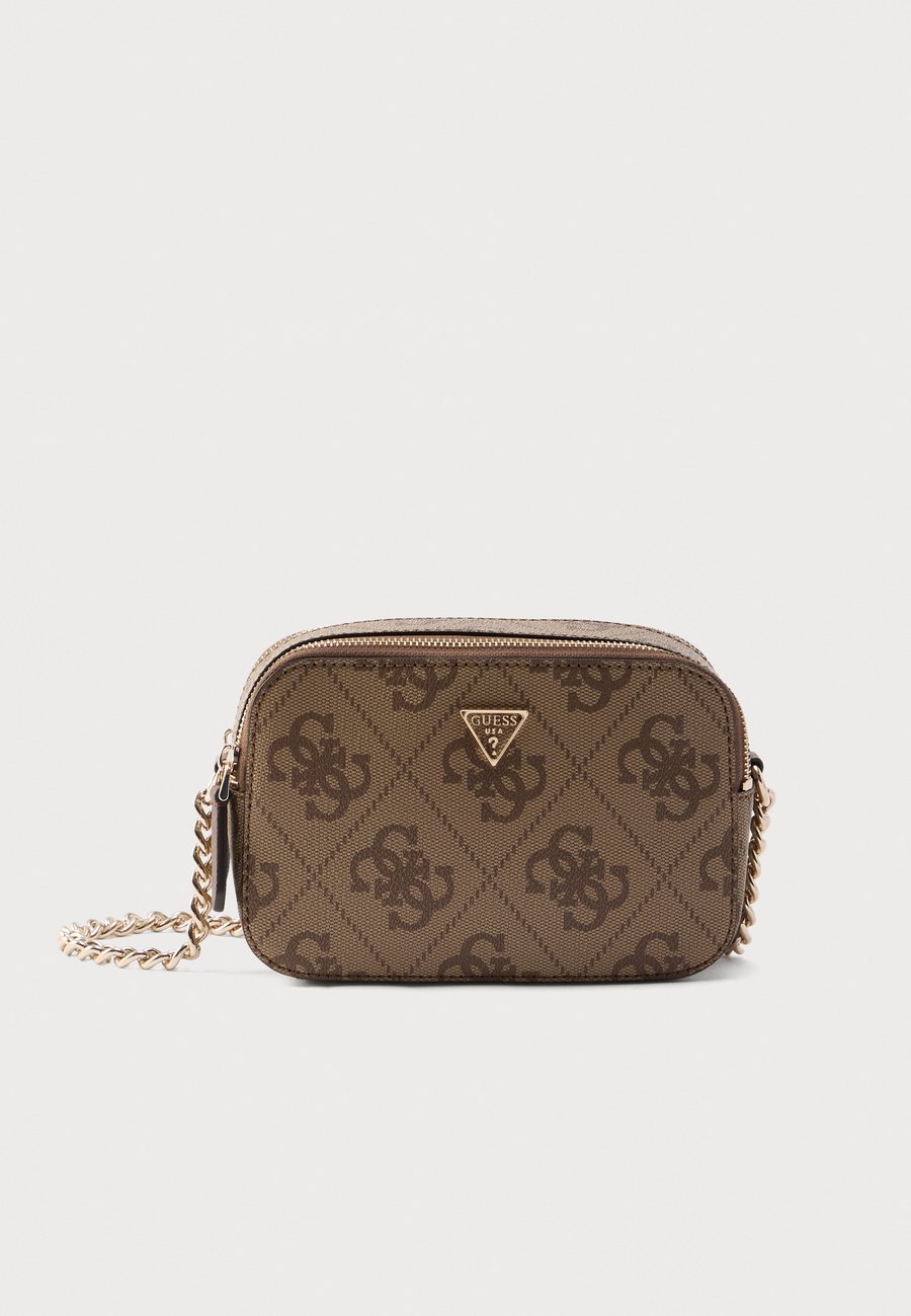 Сумка кросс-боди Guess NOELLE CROSSBODY CAMERA, Latte/Brown/Brown
Сумка кросс-боди Guess NOELLE CROSSBODY CAMERA, Latte/Brown/Brown