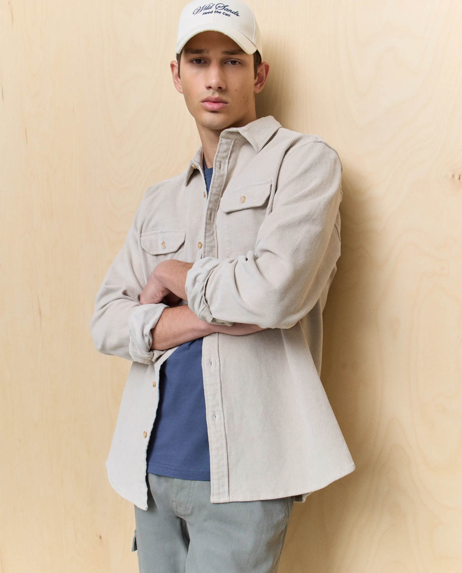 Мужская вельветовая рубашка Easy Wear, песочный
Мужская вельветовая рубашка Easy Wear, песочный