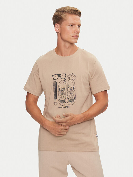 Футболка стандартного кроя New Balance, бежевый
Футболка стандартного кроя New Balance, бежевый