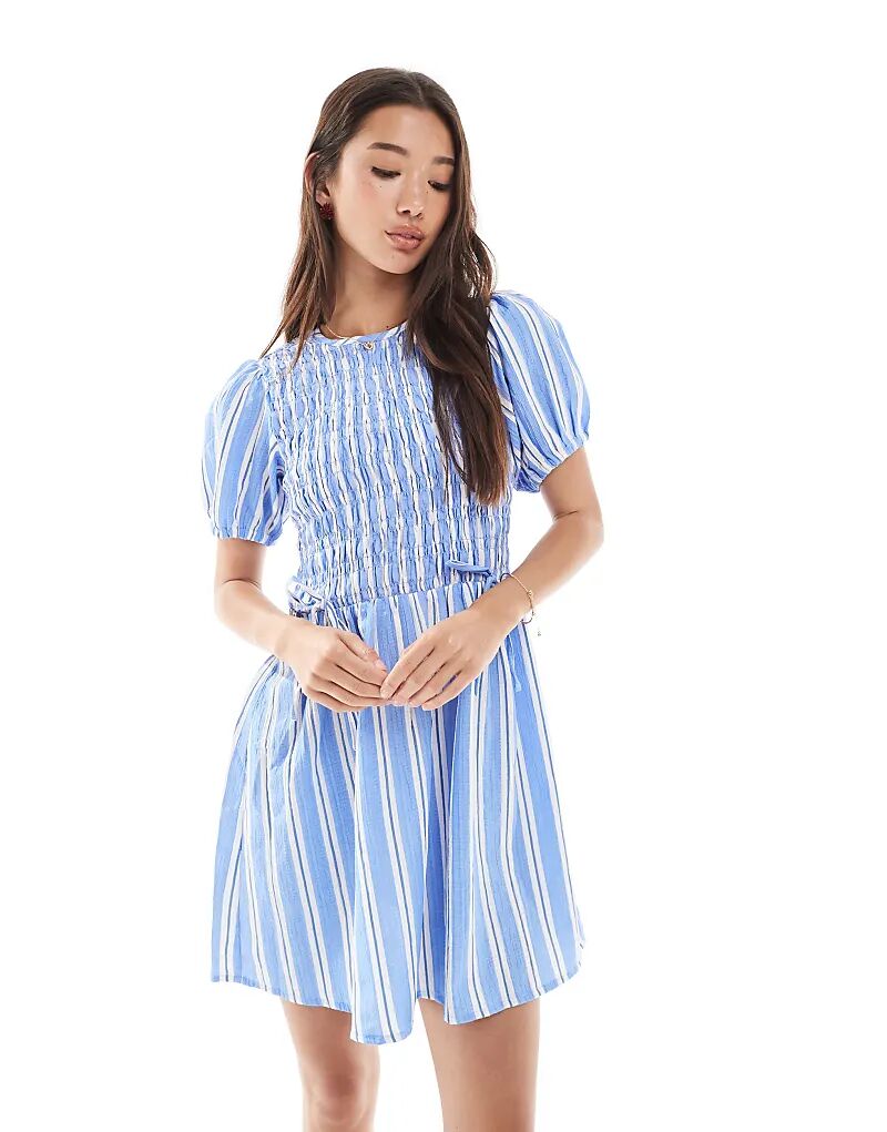 Мини-платье New Look в полоску со сборками синего цвета
Мини-платье New Look в полоску со сборками синего цвета