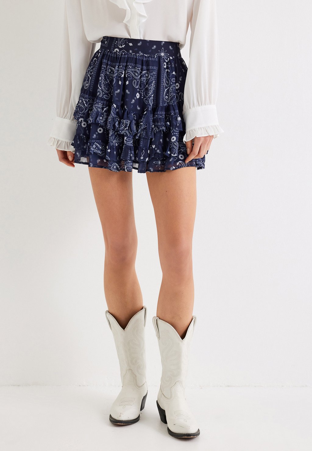 Мини-юбка RUFFLE Koton, темно-синий
Мини-юбка RUFFLE Koton, темно-синий