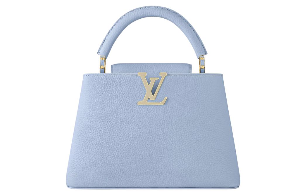 Сумка Capucines Bb LOUIS VUITTON, Set (Bag+Dust Bag)
Сумка Capucines Bb LOUIS VUITTON, Set (Bag+Dust Bag)