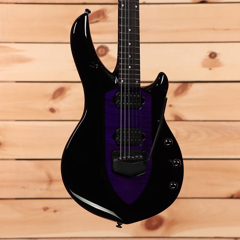 Электрогитара Ernie Ball Music Man Majesty 6 - Wisteria Blossom - M017486 - PLEK'd
Электрогитара Ernie Ball Music Man Majesty 6 - Wisteria Blossom - M017486 - PLEK'd