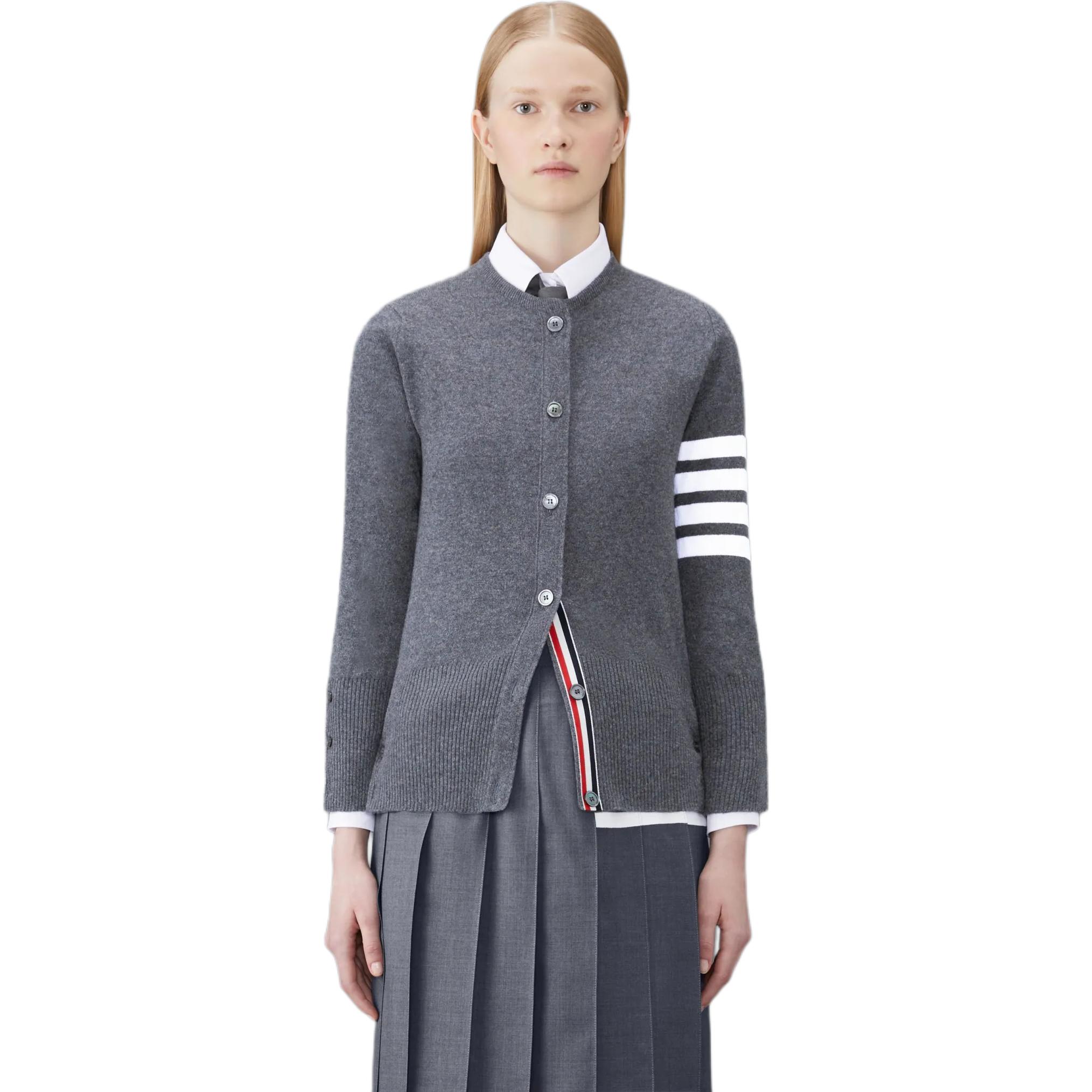 Топ Women's Medium Gray THOM BROWNE, серый
Топ Women's Medium Gray THOM BROWNE, серый