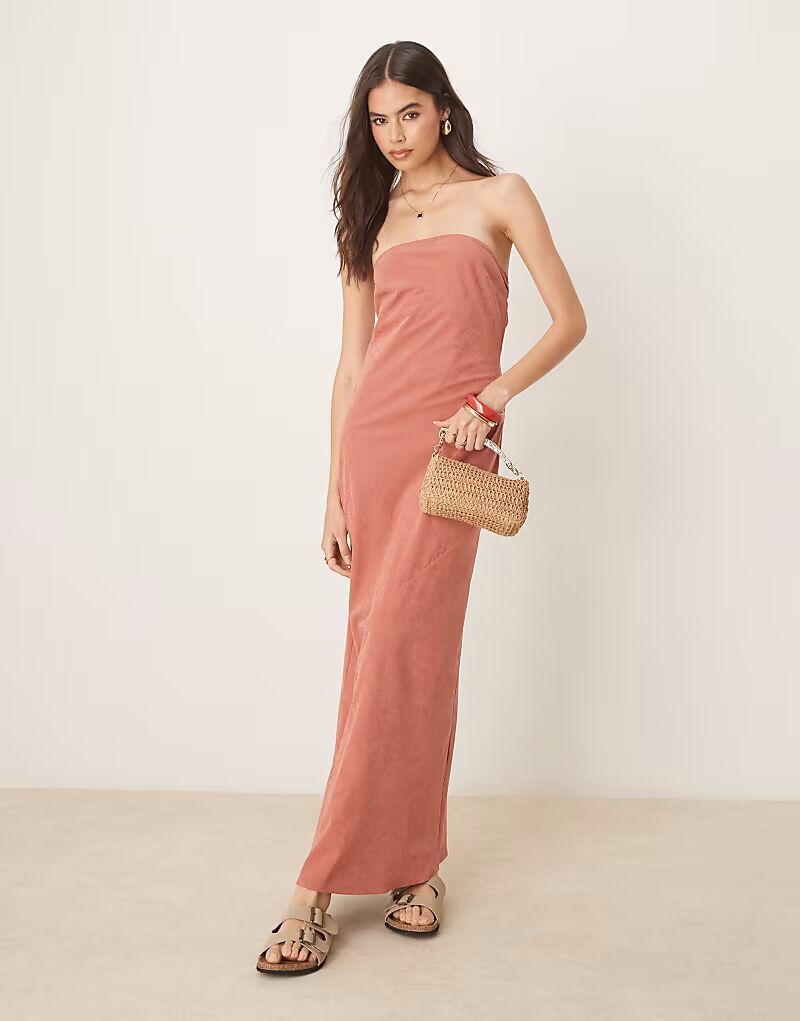 ASOS DESIGN Длинное платье-бандо терракотового цвета ASOS Tall
ASOS DESIGN Длинное платье-бандо терракотового цвета ASOS Tall