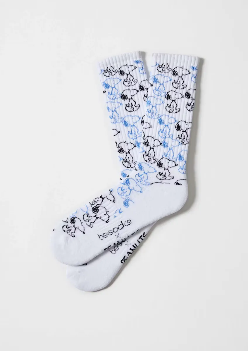 Носки спортивные унисекс Snoopy высокие из органического хлопка белого цвета Besocks, белый
Носки спортивные унисекс Snoopy высокие из органического хлопка белого цвета Besocks, белый