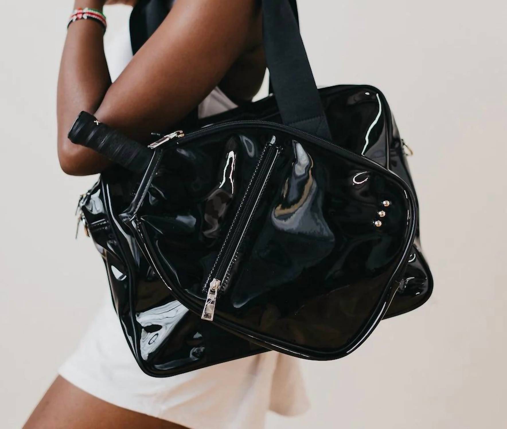 Черная сумка Poppy Patent для пиклбола Pretty Simple
Черная сумка Poppy Patent для пиклбола Pretty Simple