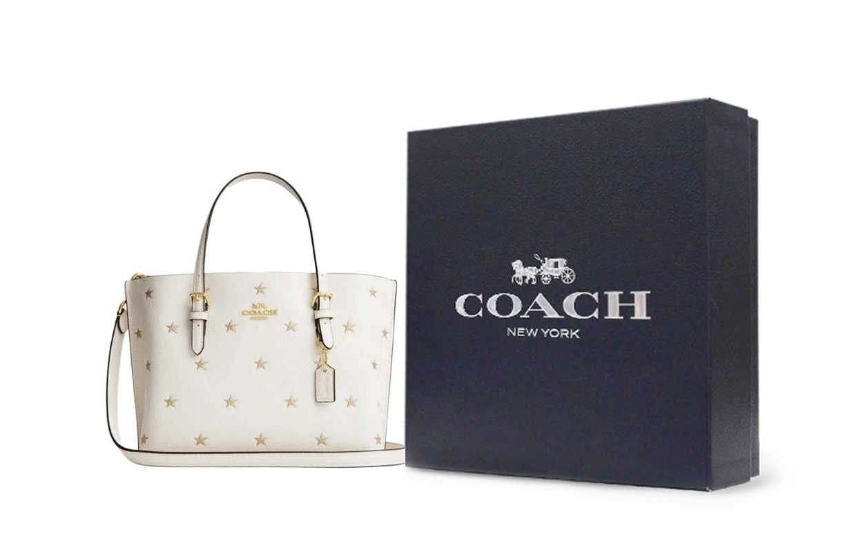 Молли плечевая сумка COACH, gift box set (basic set+черный box)
Молли плечевая сумка COACH, gift box set (basic set+черный box)