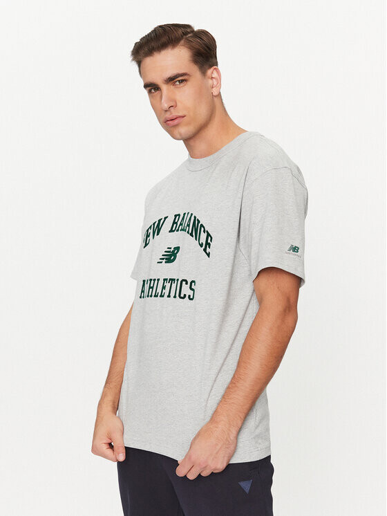 Футболка стандартного кроя New Balance, серый
Футболка стандартного кроя New Balance, серый
