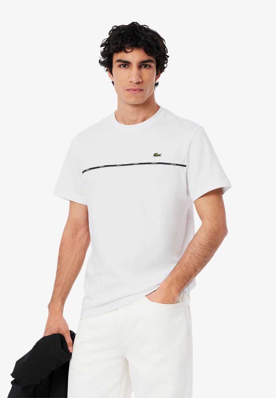 Футболка Lacoste Sport TAPE, White, Белый, Футболка Lacoste Sport TAPE, White
Футболка Lacoste Sport TAPE, White, Белый, Футболка Lacoste Sport TAPE, White