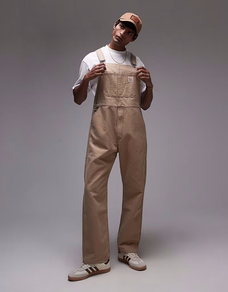 Холщовые брюки-комбинезон Workwear в бежевом цвете Levi'S
Холщовые брюки-комбинезон Workwear в бежевом цвете Levi'S