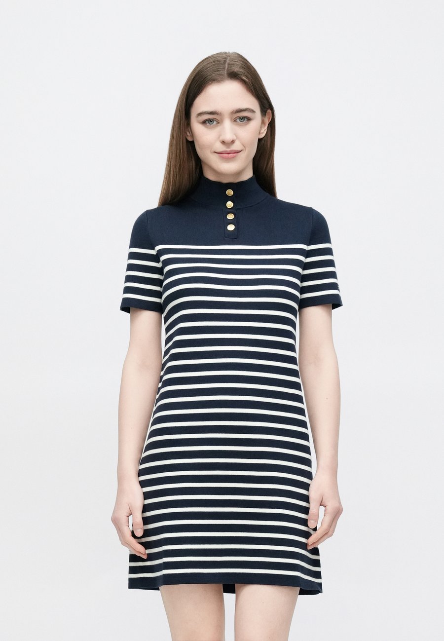 Платье Tommy Hilfiger DRESS, Dark Blue/White
Платье Tommy Hilfiger DRESS, Dark Blue/White