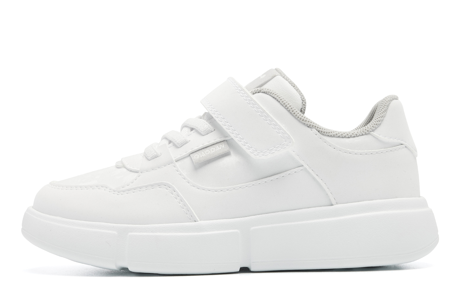 QIAODAN Низкие детские кроссовки для скейтбординга, белые, серые, детские
QIAODAN Низкие детские кроссовки для скейтбординга, белые, серые, детские