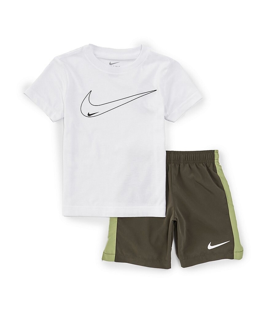 Комплект из трикотажной футболки с короткими рукавами и шорт из микрофибры Nike Little Boys 2T-7, белый
Комплект из трикотажной футболки с короткими рукавами и шорт из микрофибры Nike Little Boys 2T-7, белый
