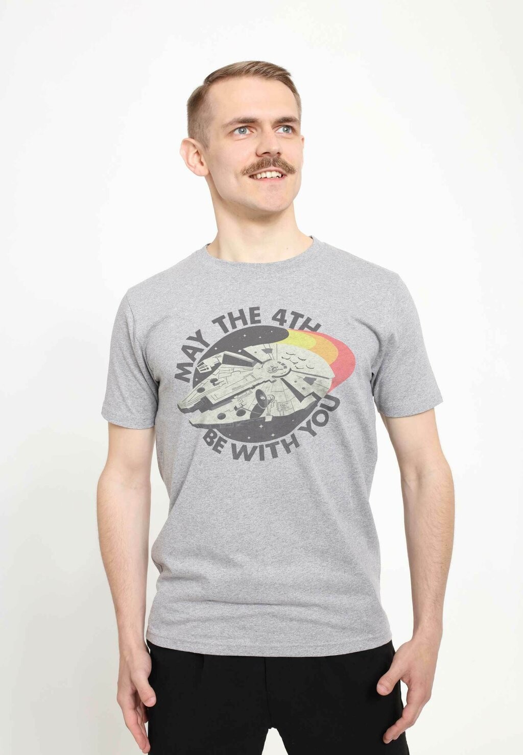 Футболка с принтом STAR WARS: CLASSIC RETRO MAY FALCON UNISEX Henry Tiger, светло-серый пестрый
Футболка с принтом STAR WARS: CLASSIC RETRO MAY FALCON UNISEX Henry Tiger, светло-серый пестрый