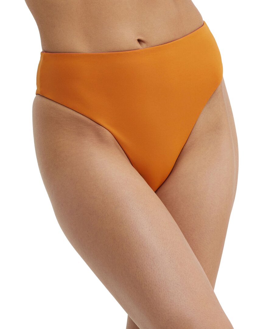 Трусики Au Naturel by Gottex Golden Hour Tyra с высокой посадкой и завышенной талией
Трусики Au Naturel by Gottex Golden Hour Tyra с высокой посадкой и завышенной талией