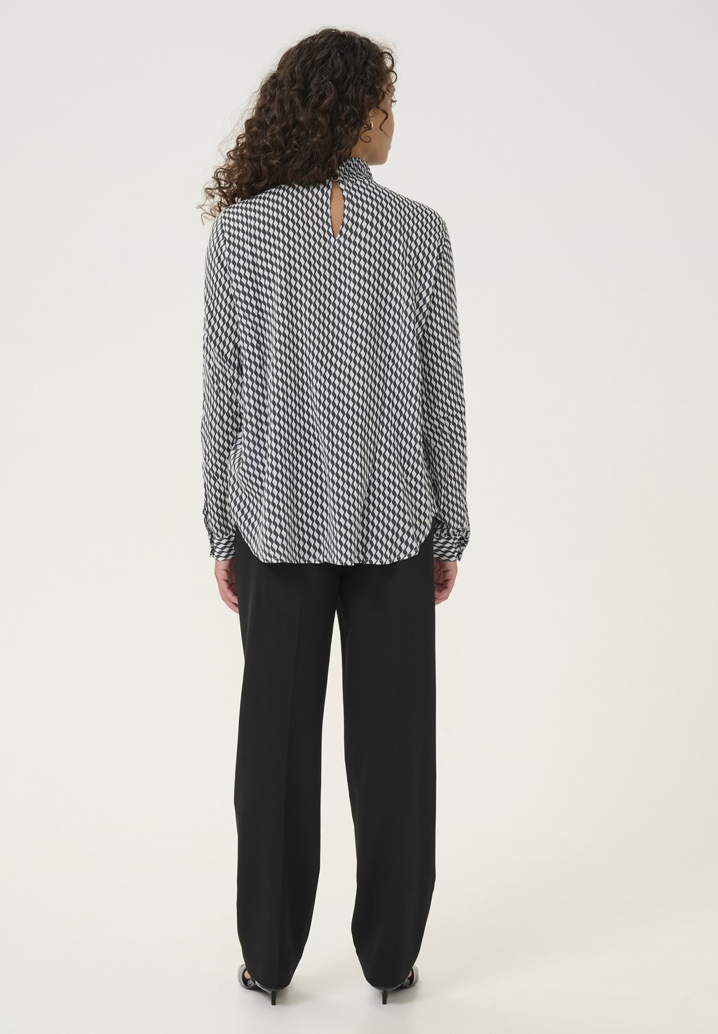 Блуза AMBER PRINTED Kaffe, серый
Блуза AMBER PRINTED Kaffe, серый