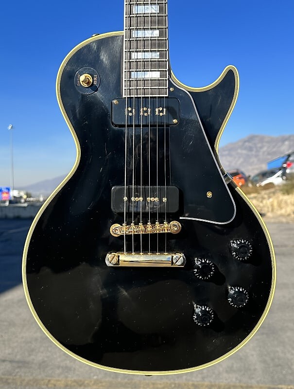 Электрогитара Gibson Custom Shop Les Paul 1954 Staple Pickup Ebony VOS New Unplayed Auth Dlr 9lb5oz #384
Электрогитара Gibson Custom Shop Les Paul 1954 Staple Pickup Ebony VOS New Unplayed Auth Dlr 9lb5oz #384