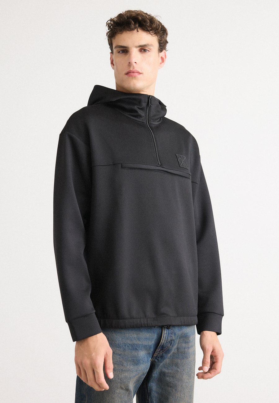 Куртка Calvin Klein HEAVY ZIP ANORAK HOOD, Black
Куртка Calvin Klein HEAVY ZIP ANORAK HOOD, Black