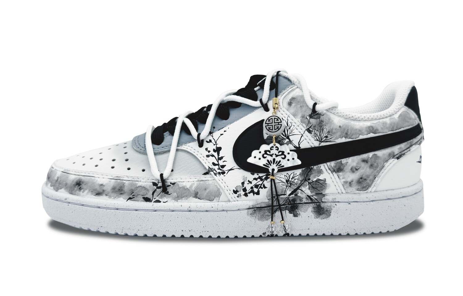 Кроссовки Nike Court Vision 1 Skateboarding Shoes Men Low-top Black/grey/white, черный/белый/серый
Кроссовки Nike Court Vision 1 Skateboarding Shoes Men Low-top Black/grey/white, черный/белый/серый