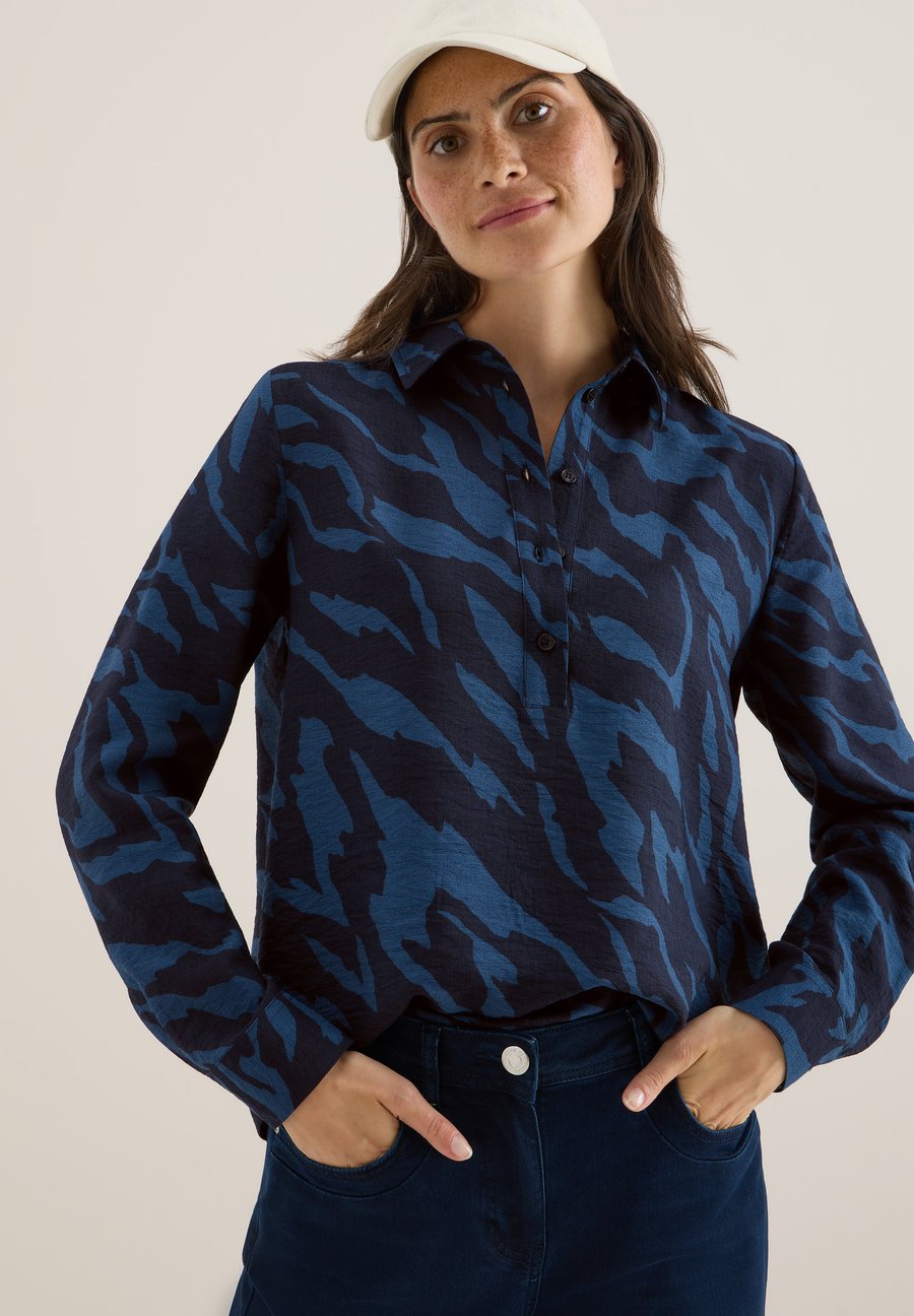 Блуза Cecil Blouse, Blau/Dark Blue
Блуза Cecil Blouse, Blau/Dark Blue