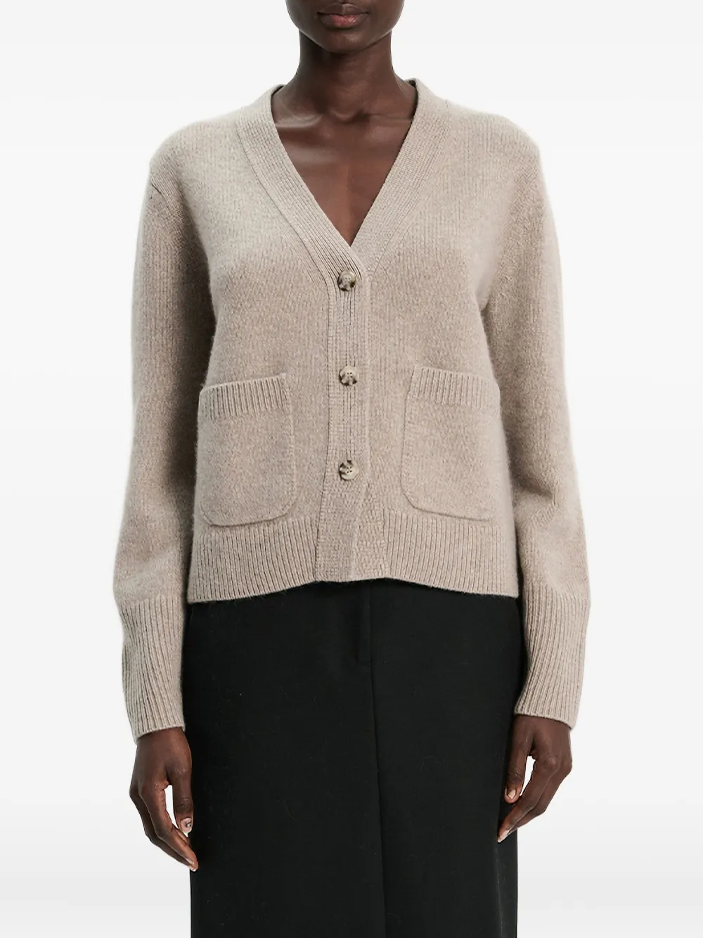 Кардиган Janelle с накладными карманами и пуговицами arch4, черный
Кардиган Janelle с накладными карманами и пуговицами arch4, черный