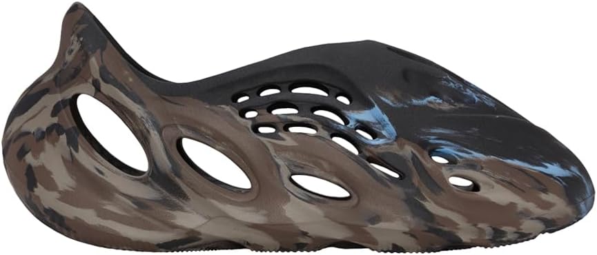 Мужские слипоны-сандалии adidas Yeezy Foam RNR, черный/синий/коричневый
Мужские слипоны-сандалии adidas Yeezy Foam RNR, черный/синий/коричневый