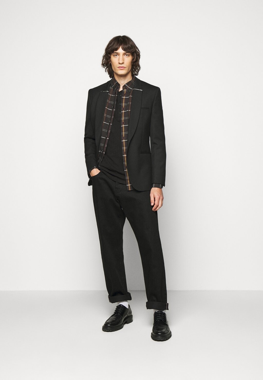 Топ с длинным рукавом Classic Henley rag & bone, черный
Топ с длинным рукавом Classic Henley rag & bone, черный