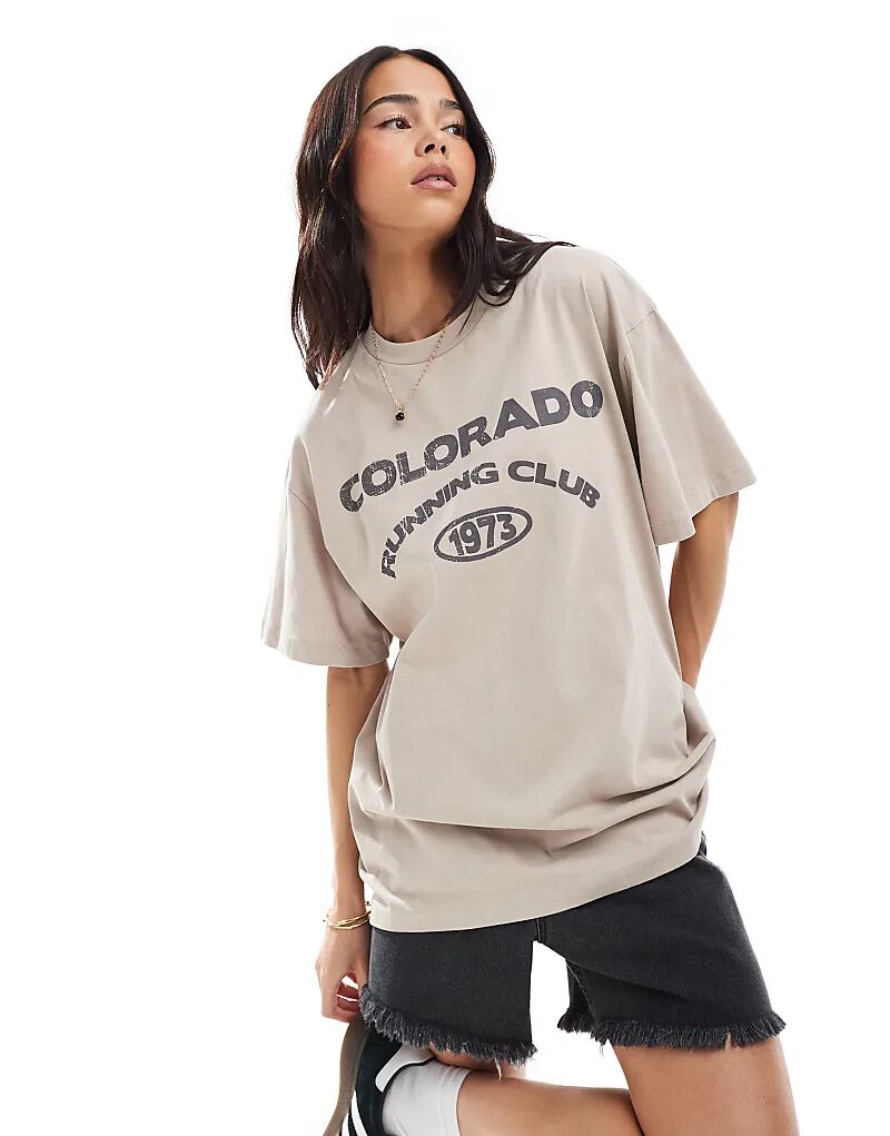 Футболка oversize с принтом «Colorado Running» в серо-коричневом цвете ASOS DESIGN
Футболка oversize с принтом «Colorado Running» в серо-коричневом цвете ASOS DESIGN