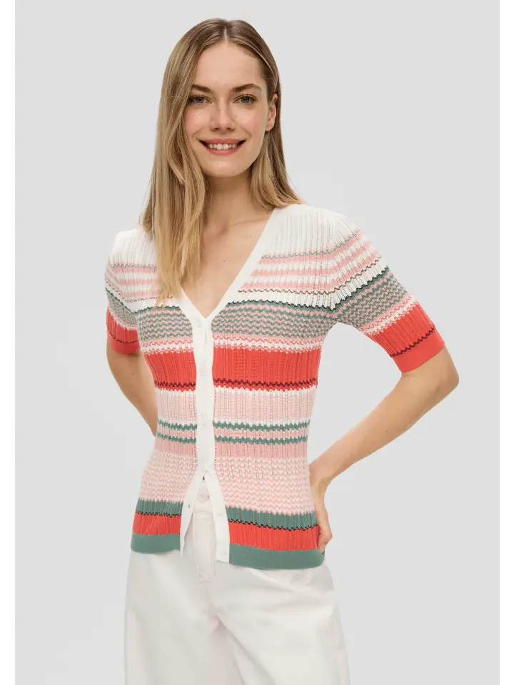 Кардиган sOliver Strickjacke kurzarm, цвет mehrfarbig-orange
Кардиган sOliver Strickjacke kurzarm, цвет mehrfarbig-orange