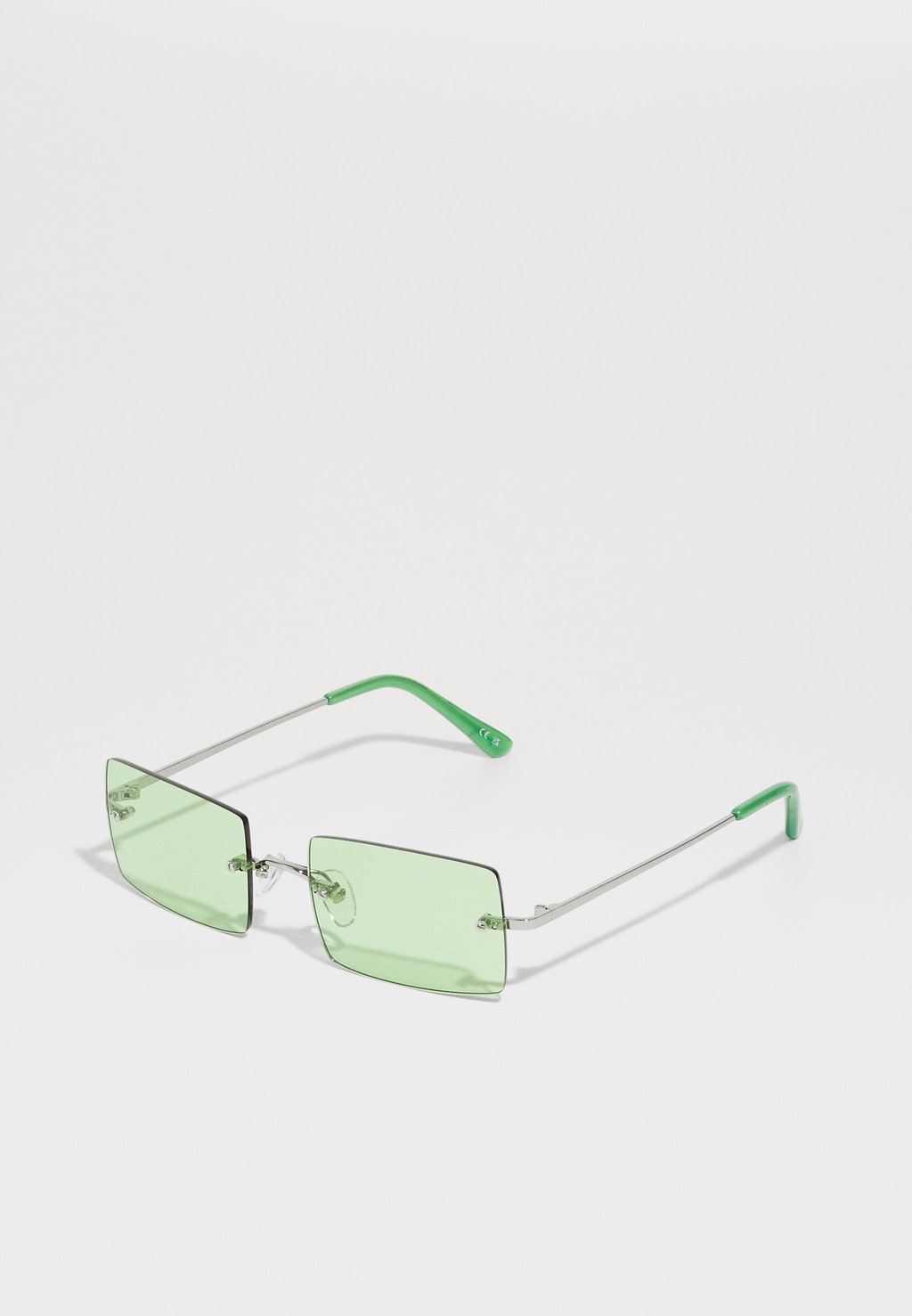 Солнцезащитные очки TANK UNISEX Billabong, зеленый
Солнцезащитные очки TANK UNISEX Billabong, зеленый