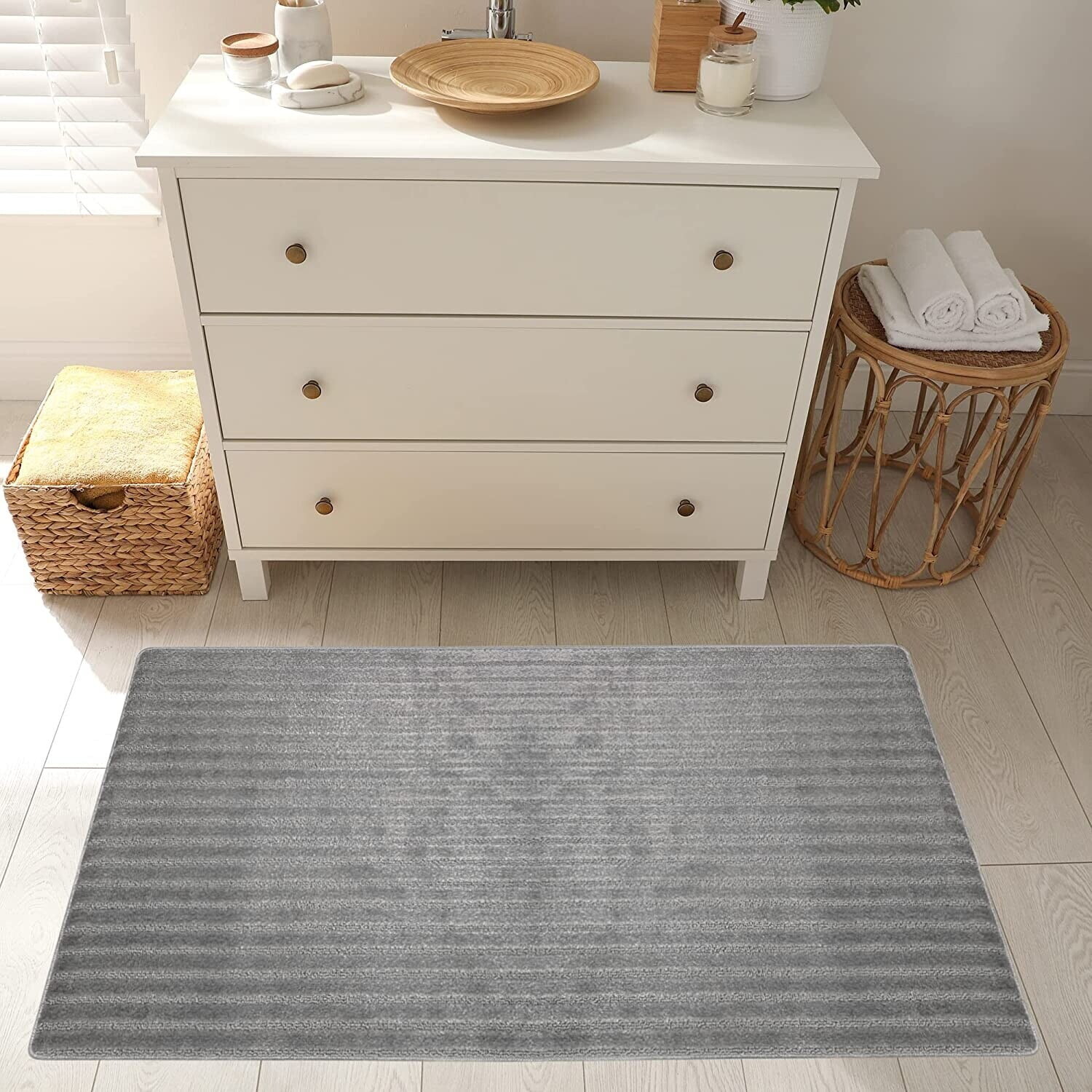 Коврик для кухни и ванной на противоскользящей основе Playa Rug 32 x 64 дюйма, серый
Коврик для кухни и ванной на противоскользящей основе Playa Rug 32 x 64 дюйма, серый
