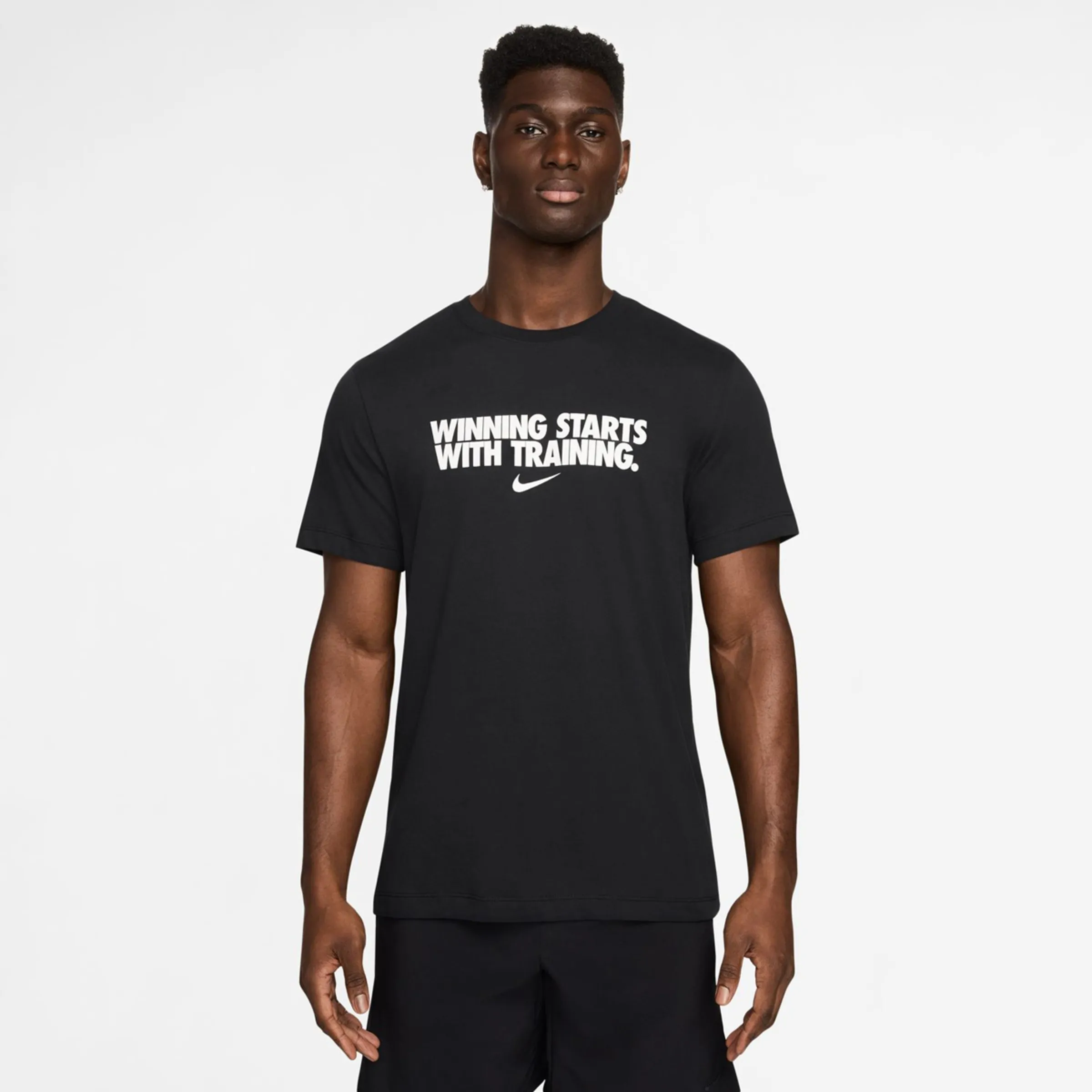 Мужская футболка Dri-FIT Tee Winning Nike, черный 
Мужская футболка Dri-FIT Tee Winning Nike, черный