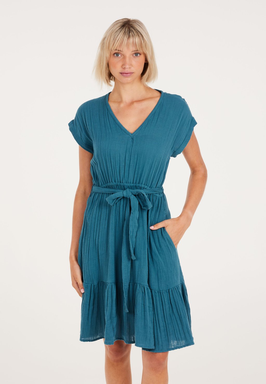 Повседневное платье TJAYLINS Protest, темно-синий
Повседневное платье TJAYLINS Protest, темно-синий