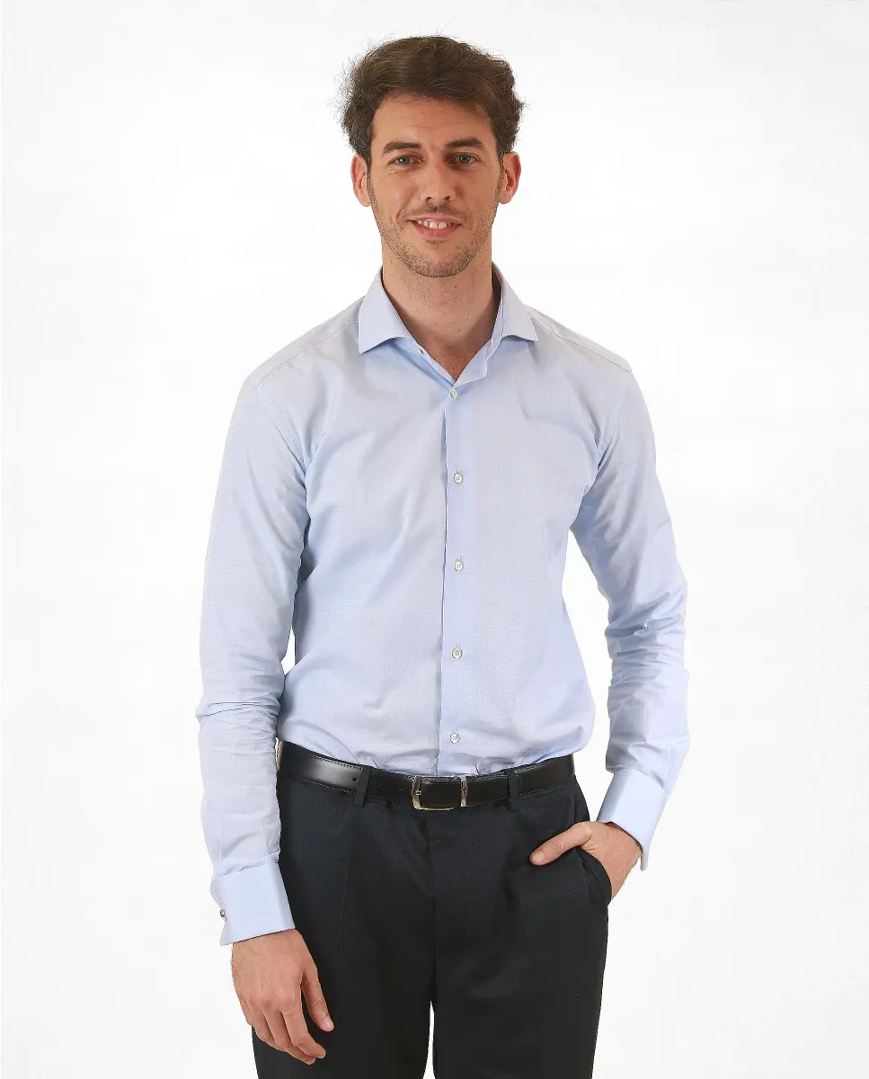 Мужская мягкая приталенная рубашка из хлопка светло-голубого цвета Wickett Jones, светло-голубой 
Мужская мягкая приталенная рубашка из хлопка светло-голубого цвета Wickett Jones, светло-голубой