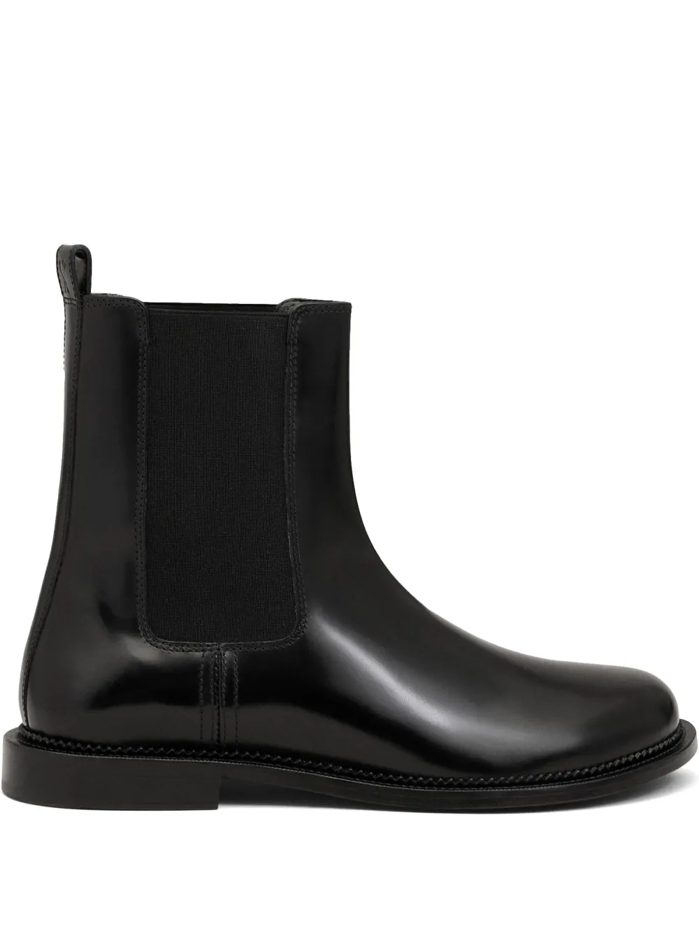 Кожаные ботинки челси с анатомическим носком AMI Paris, черный
Кожаные ботинки челси с анатомическим носком AMI Paris, черный