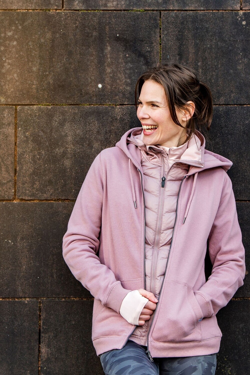 Толстовка была на молнии Tog 24, розовый
Толстовка была на молнии Tog 24, розовый