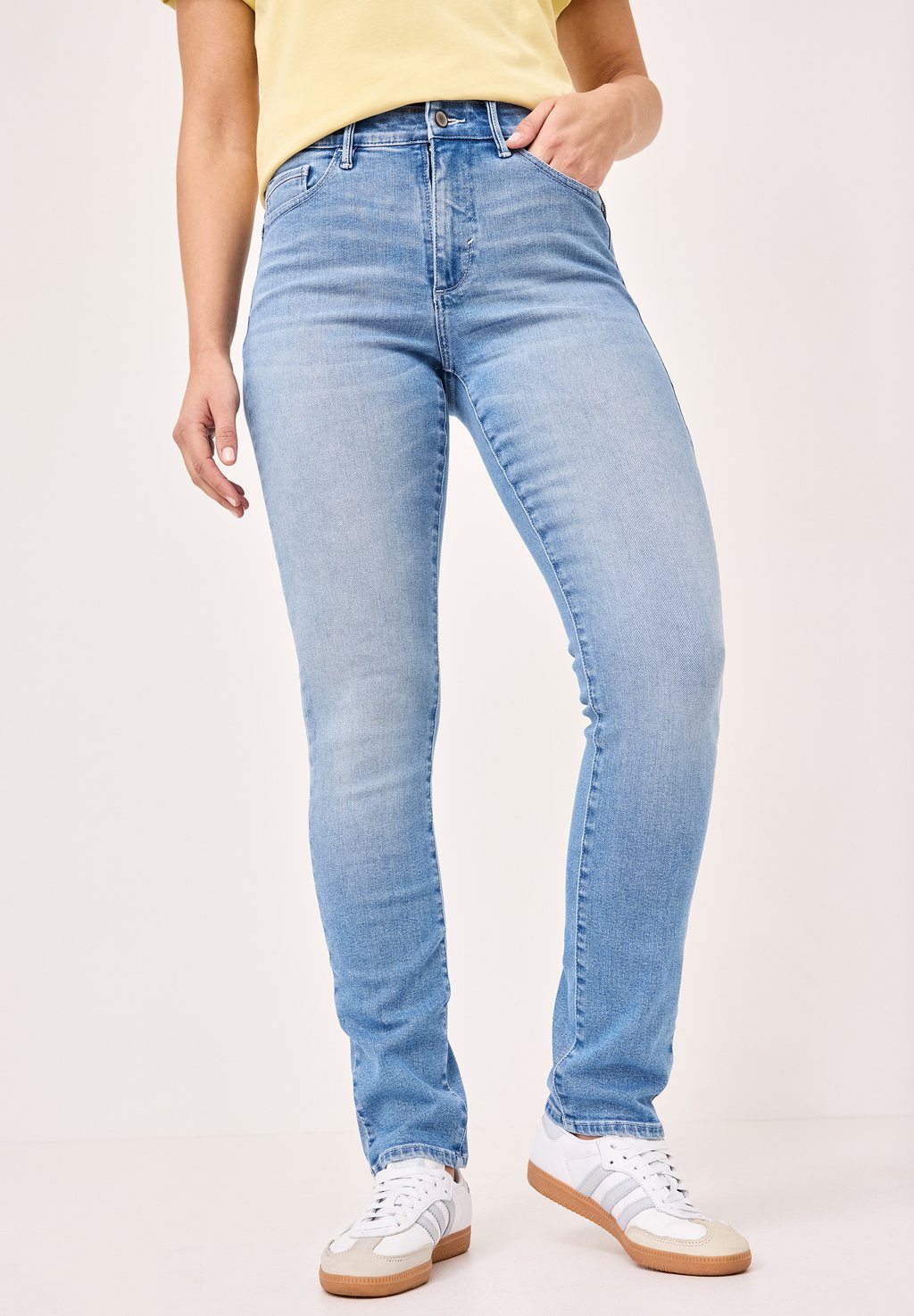 Джинсы облегающего кроя 5-POCKET MIT MOTION COMFORT Paddock's, деним
Джинсы облегающего кроя 5-POCKET MIT MOTION COMFORT Paddock's, деним