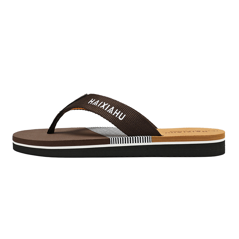 Мужские шлепанцы с резиновой подошвой, устойчивые к истиранию и скольжению BOLE, Black
Мужские шлепанцы с резиновой подошвой, устойчивые к истиранию и скольжению BOLE, Black