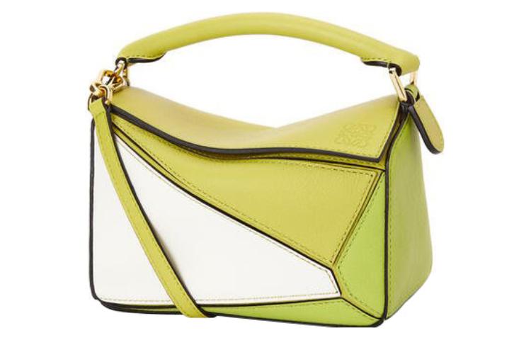 Головоломные сумки LOEWE
Головоломные сумки LOEWE