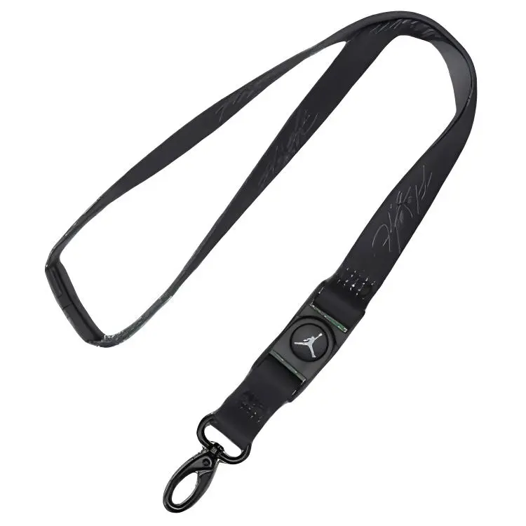 Nike Полиэстеровый кулон для мужчин черный, Black 
Nike Полиэстеровый кулон для мужчин черный, Black