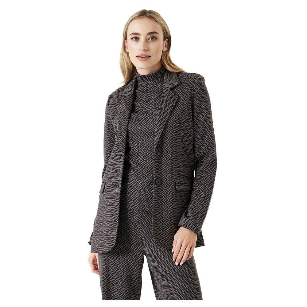 Блейзер Garcia I30096, черный
Блейзер Garcia I30096, черный