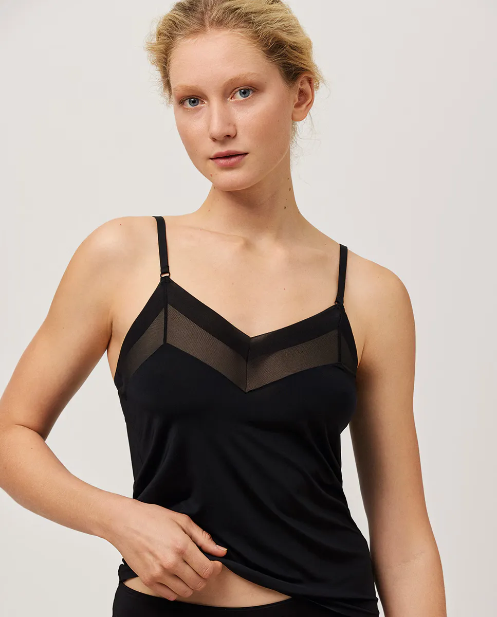 Женская майка с регулируемыми бретелями и деталями из тюля Ysabel Mora, черный
Женская майка с регулируемыми бретелями и деталями из тюля Ysabel Mora, черный