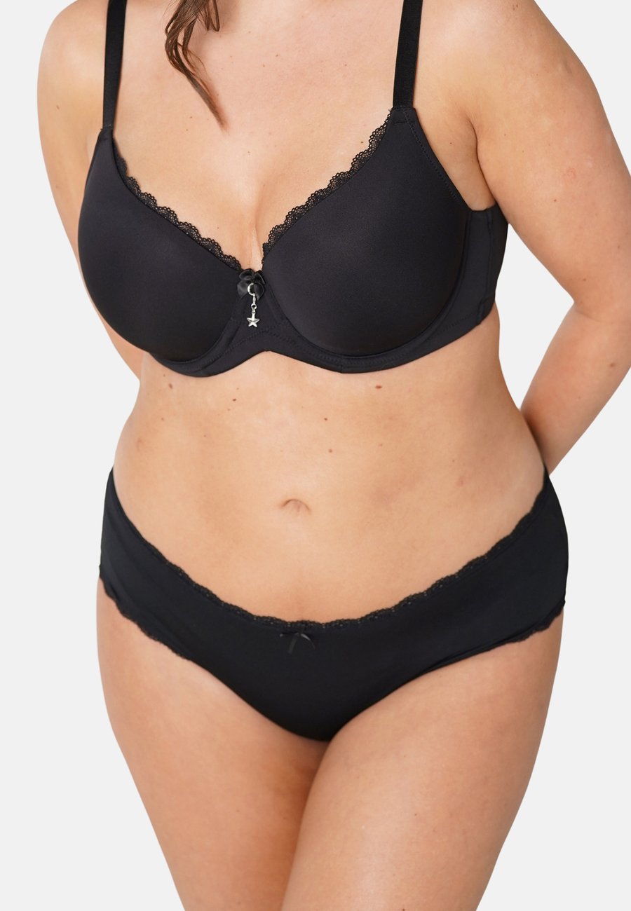 Брифы SugarShape Briefs, Black
Брифы SugarShape Briefs, Black