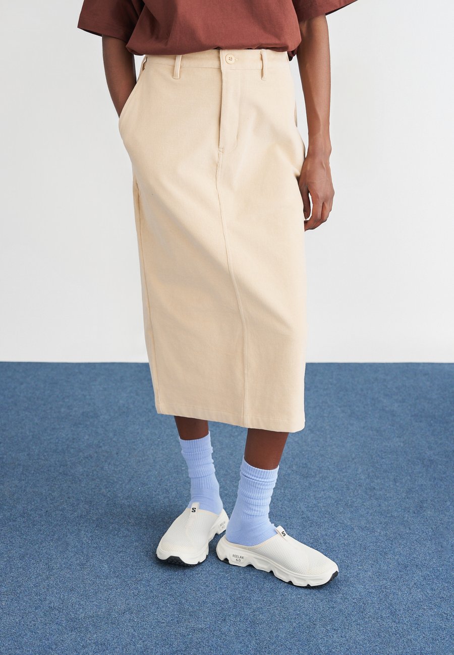 Юбка New Balance SKIRT, Brown/Light Brown
Юбка New Balance SKIRT, Brown/Light Brown